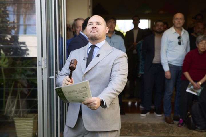 Interest rate pain punctures Sydney property market high